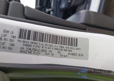 2018 Jeep Grand Cherokee Limited 4X4 z USA, uszkodzony, nr VIN 1C4RJFBG4JC129702